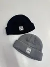 48 — Шапка BEANIE